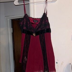 Bebe silk cameo cami L